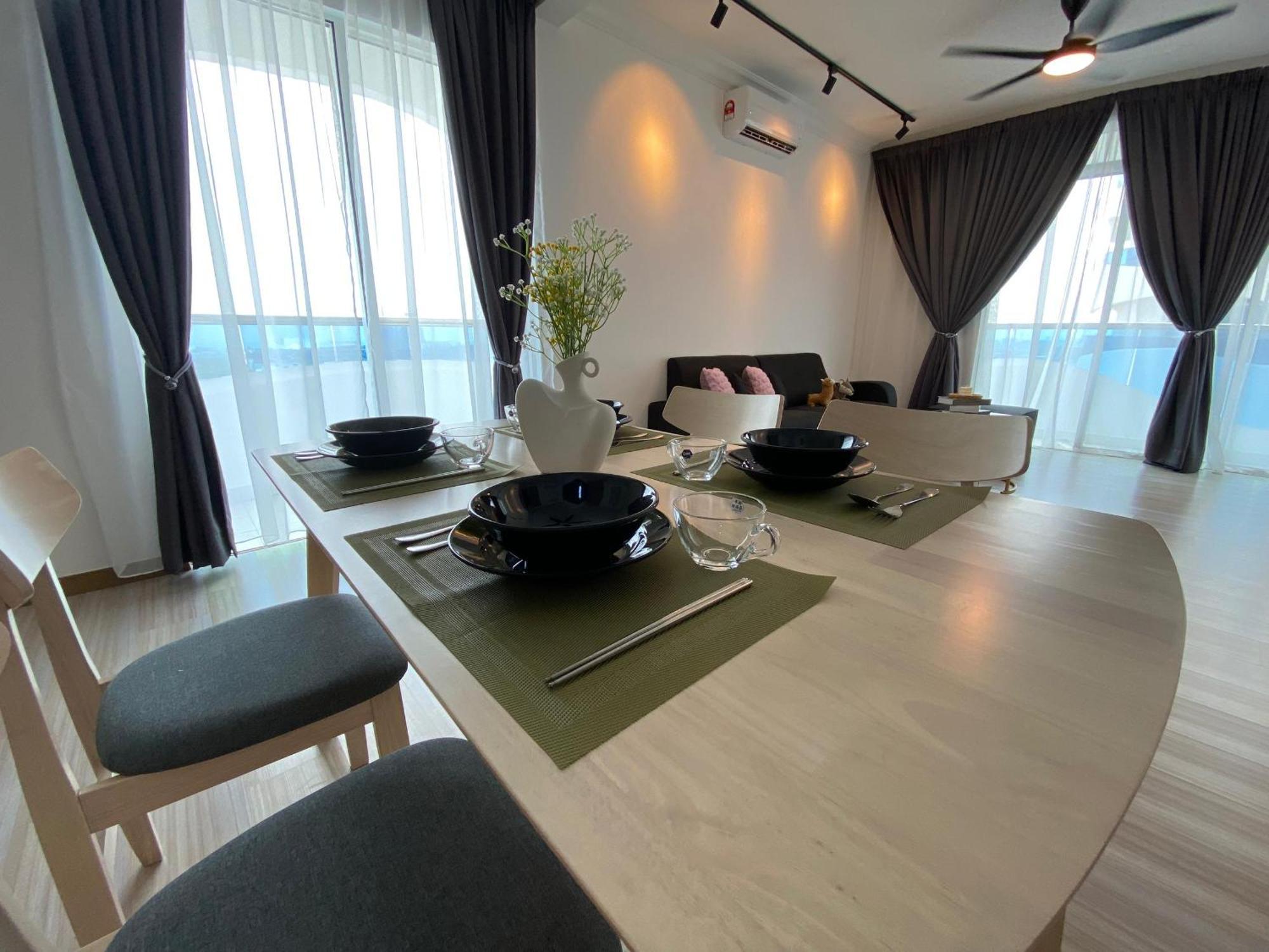 The Wave Residence By Jeffery Lam Home Management Malacca Exterior foto